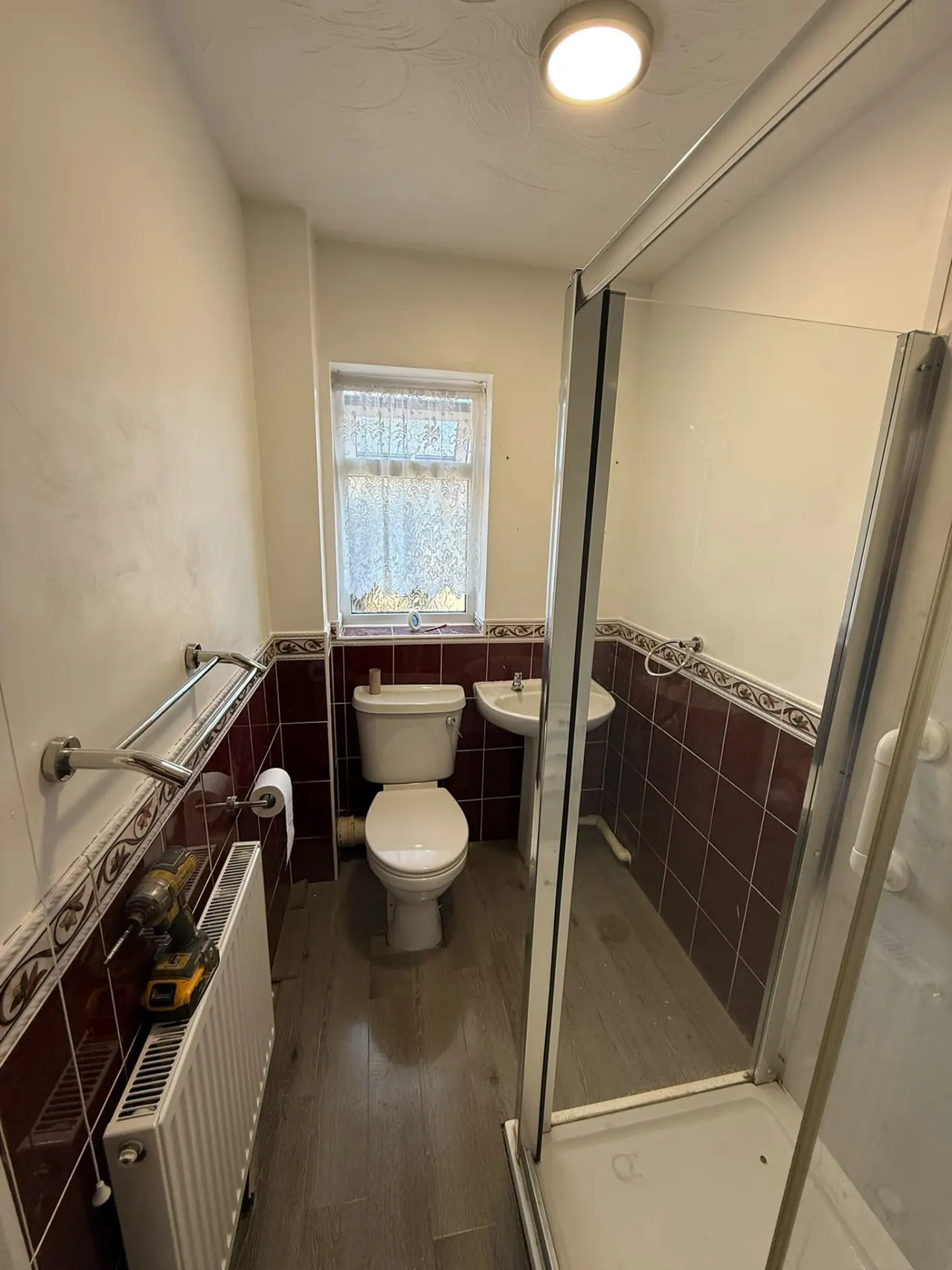 Bathroom before renovation in Southend-on-Sea, showing the original fittings and strip-out